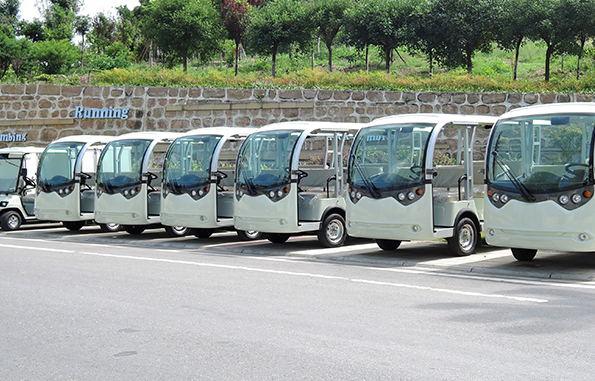 8座電動觀光車