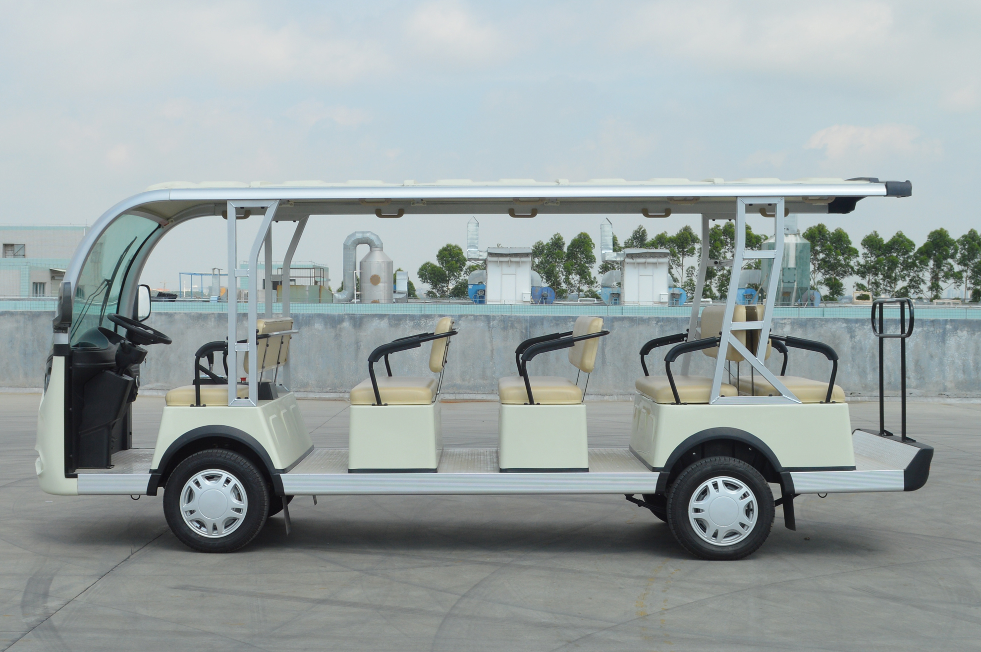 綠欣電動觀光車