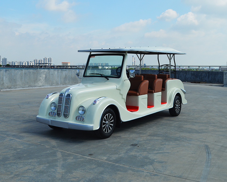 八人座電動老爺車