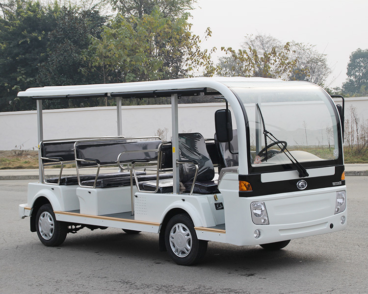 四輪電動觀光車