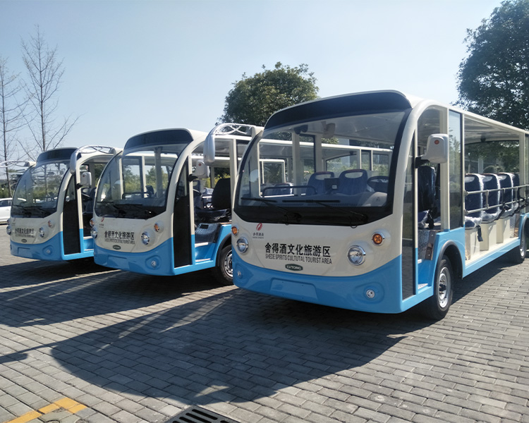 四輪電動觀光車