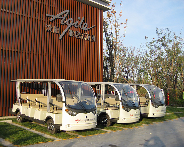 四輪電動觀光車