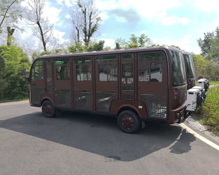 四輪電動觀光車