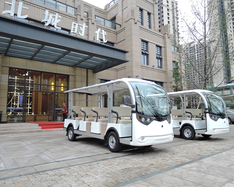 四輪電動觀光車